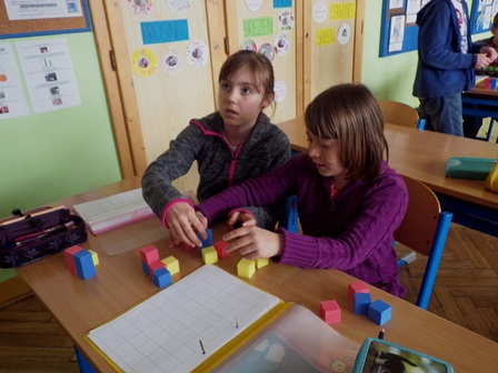 2016_04_13_dělená_matika_krychlové_stavby_02