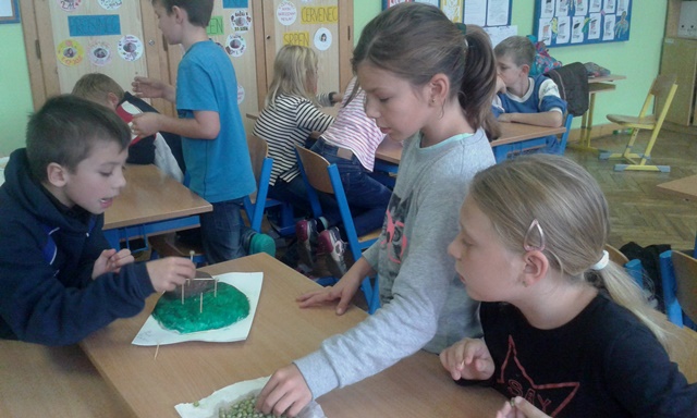 2015_10_20_stavíme_rozhlednu_05