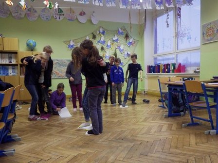2016_01_20_TH_překonáváme_moře_plné_žraloků_02