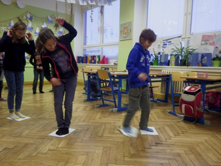 2016_01_20_TH_překonáváme_moře_plné_žraloků_04