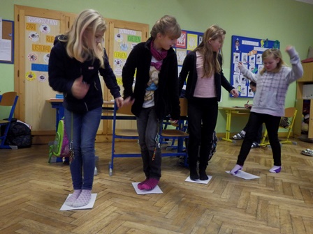 2016_01_20_TH_překonáváme_moře_plné_žraloků_06